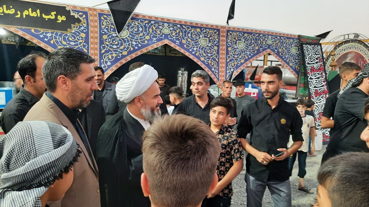 بازدید فرماندار نقده از موکب ها و ایستگاههای صلواتی زوار اربعین در شهرستان